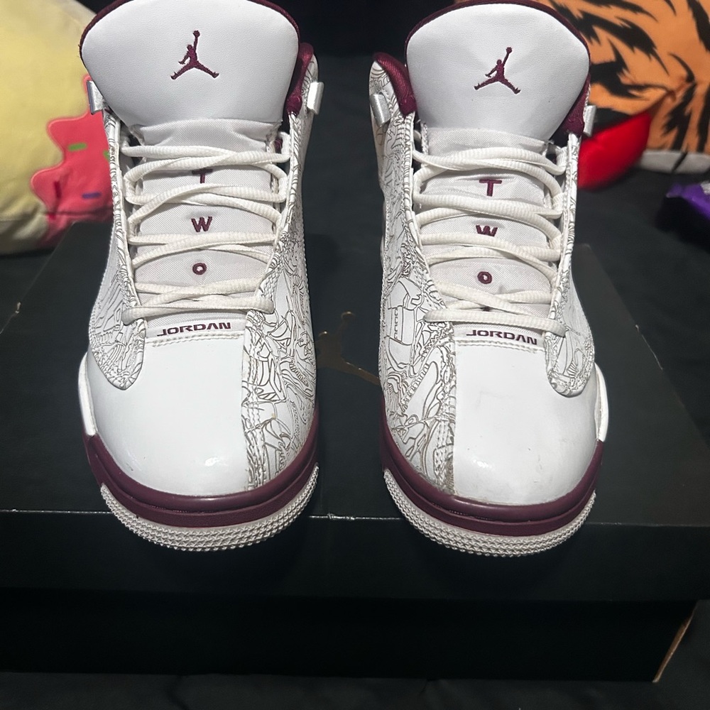 Jordan Sneakers in White and Maroon